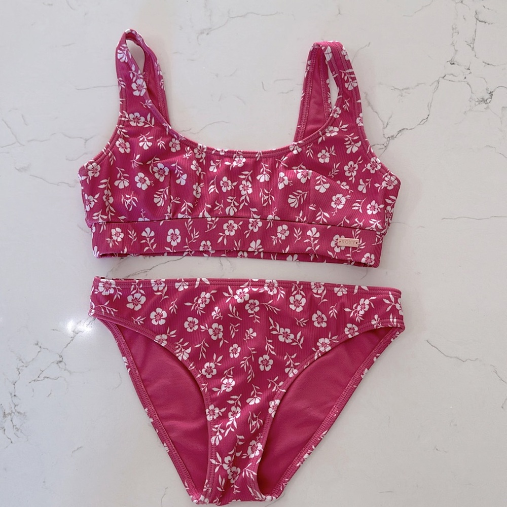 Roxy girls size 10 Bikinis pink/white flowers
